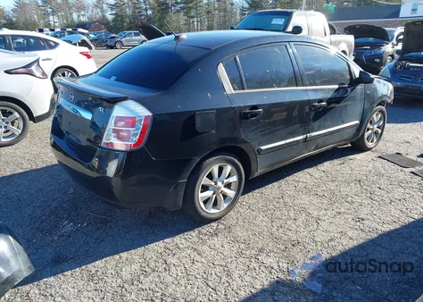 2011 Nissan Sentra 2.0Sl z USA, uszkodzony, nr VIN 3N1AB6AP8BL618981